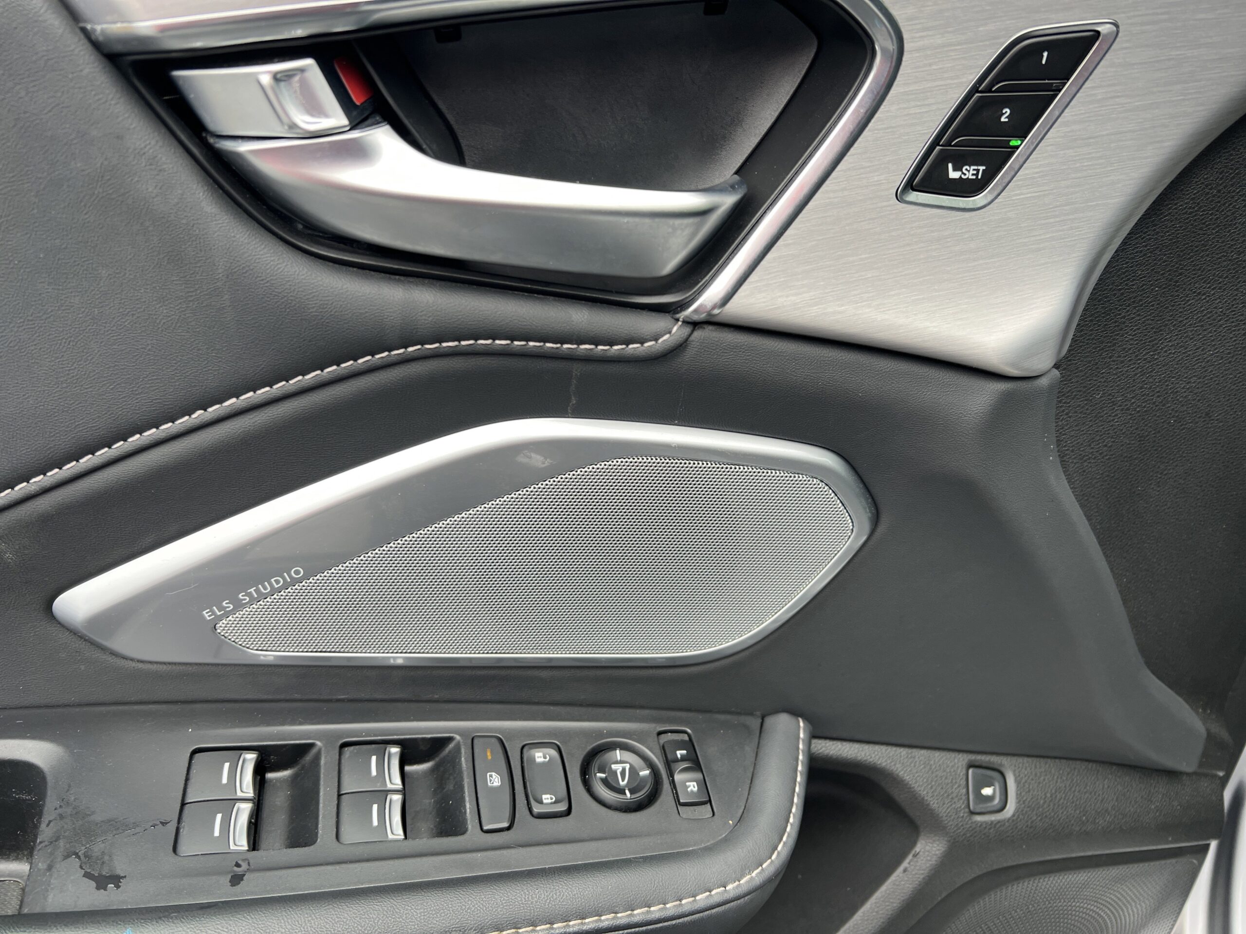 2022 Acura RDX w/Technology Package