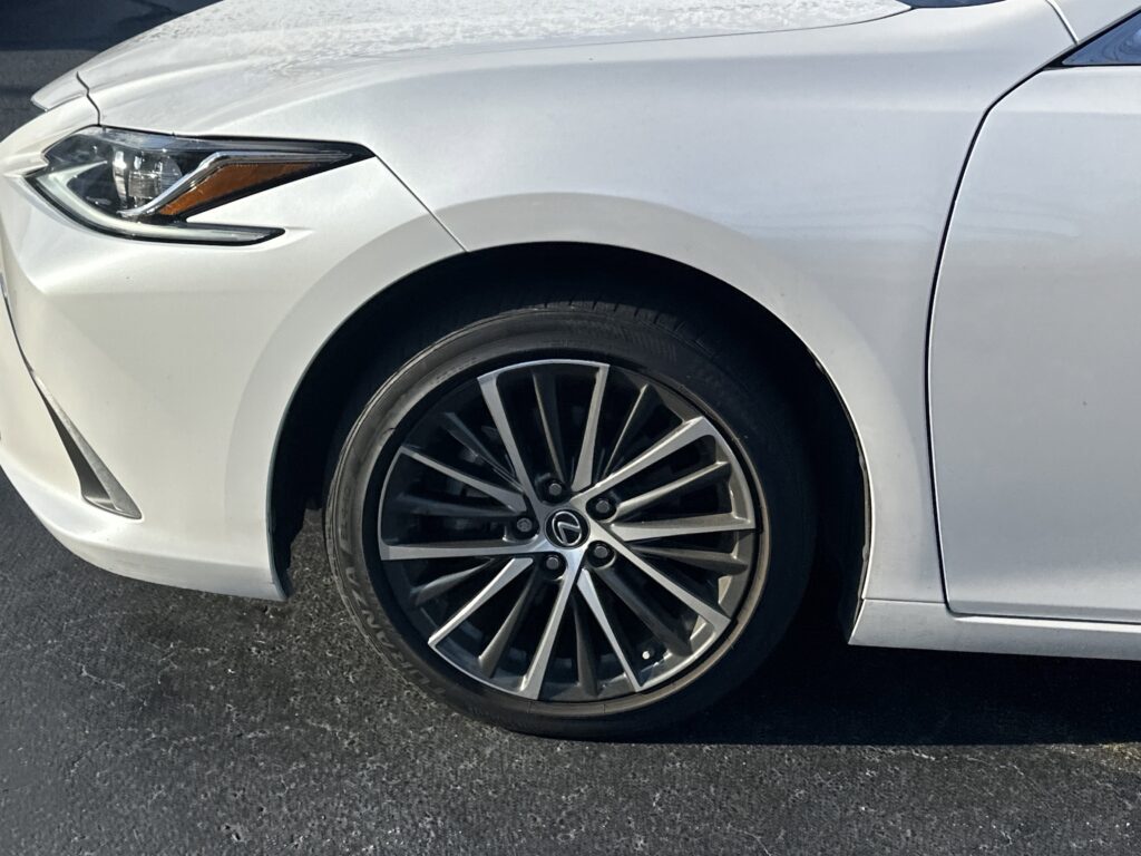 2024 Lexus ES ES 350