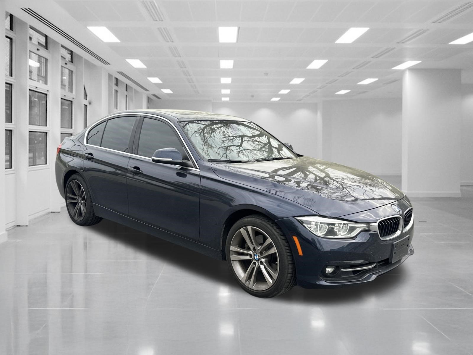 2017 BMW 3 Series 330i xDrive