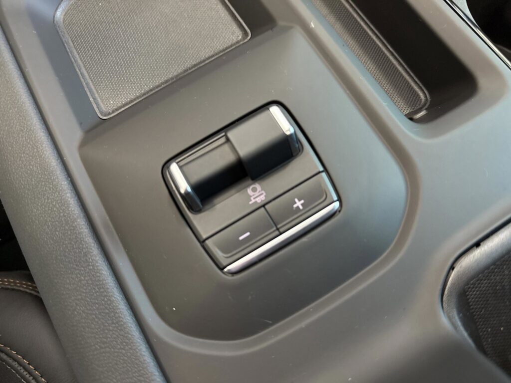 2026 GMC Sierra 2500HD AT4