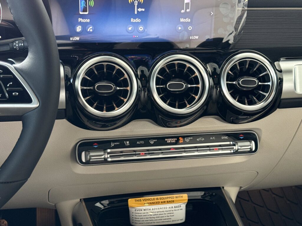 2026 Mercedes-Benz GLB GLB 250