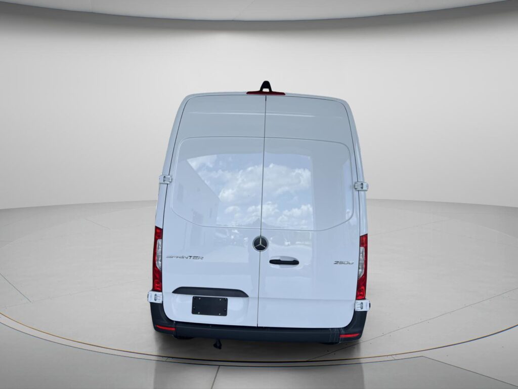 2025 Mercedes-Benz Sprinter Cargo Van 2500