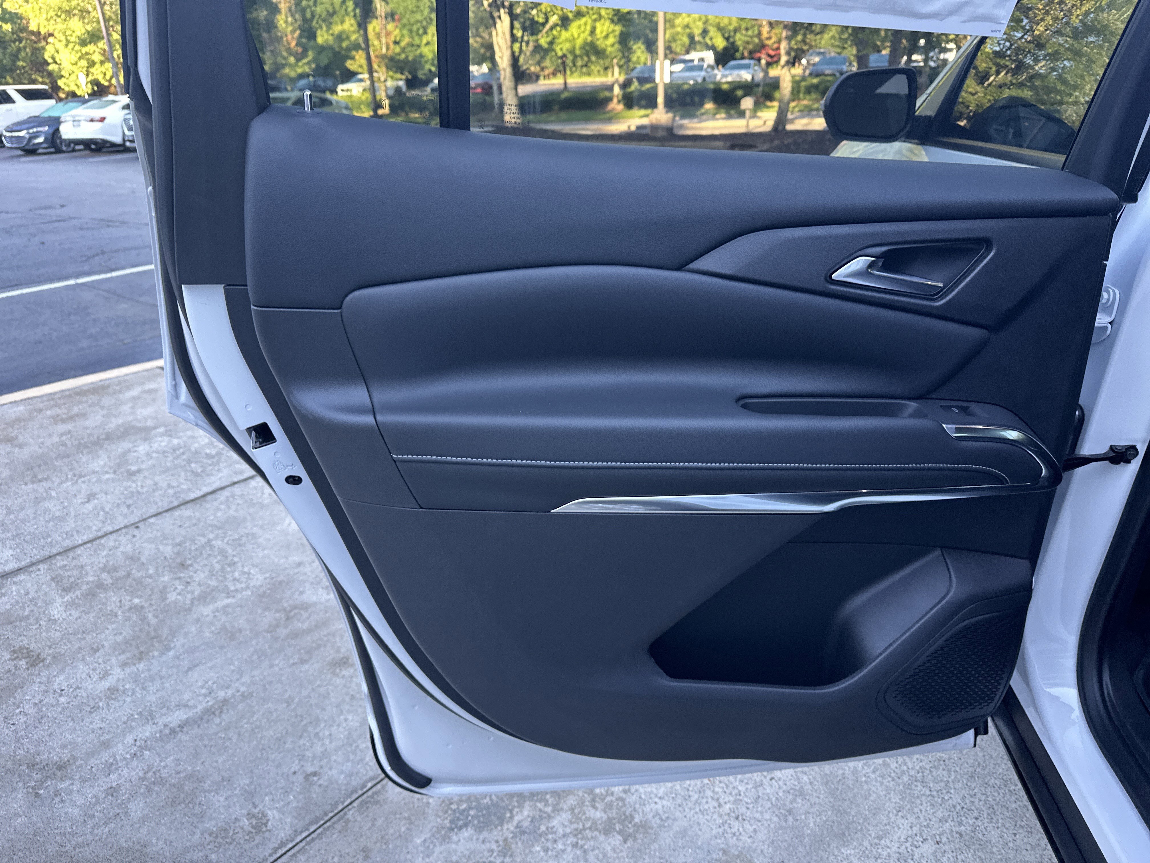 2025 Chevrolet Traverse FWD LT
