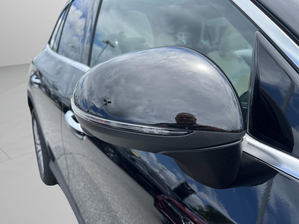 2025 Mercedes-Benz GLC GLC 300