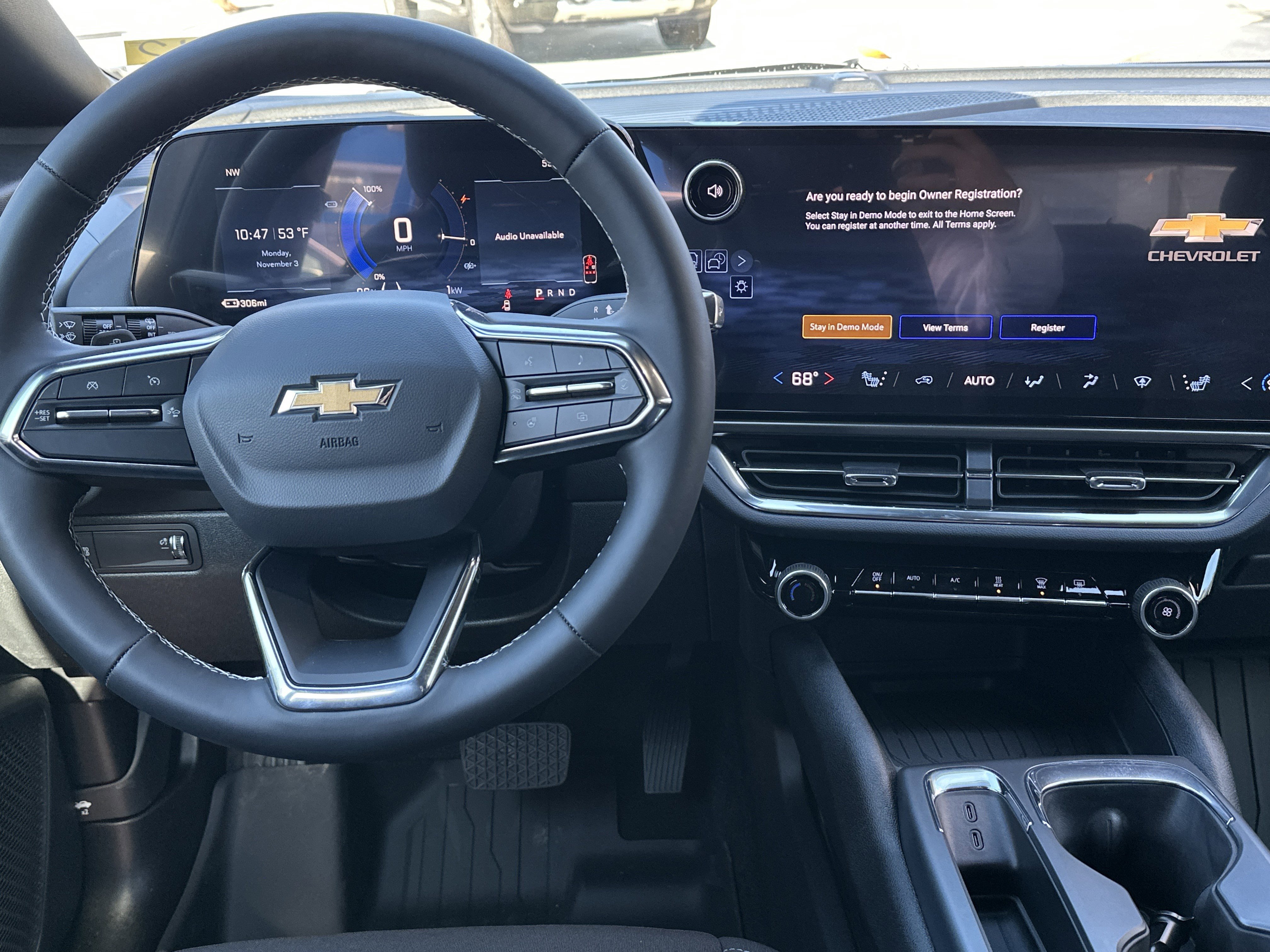 2026 Chevrolet Equinox EV LT1 w/PCY