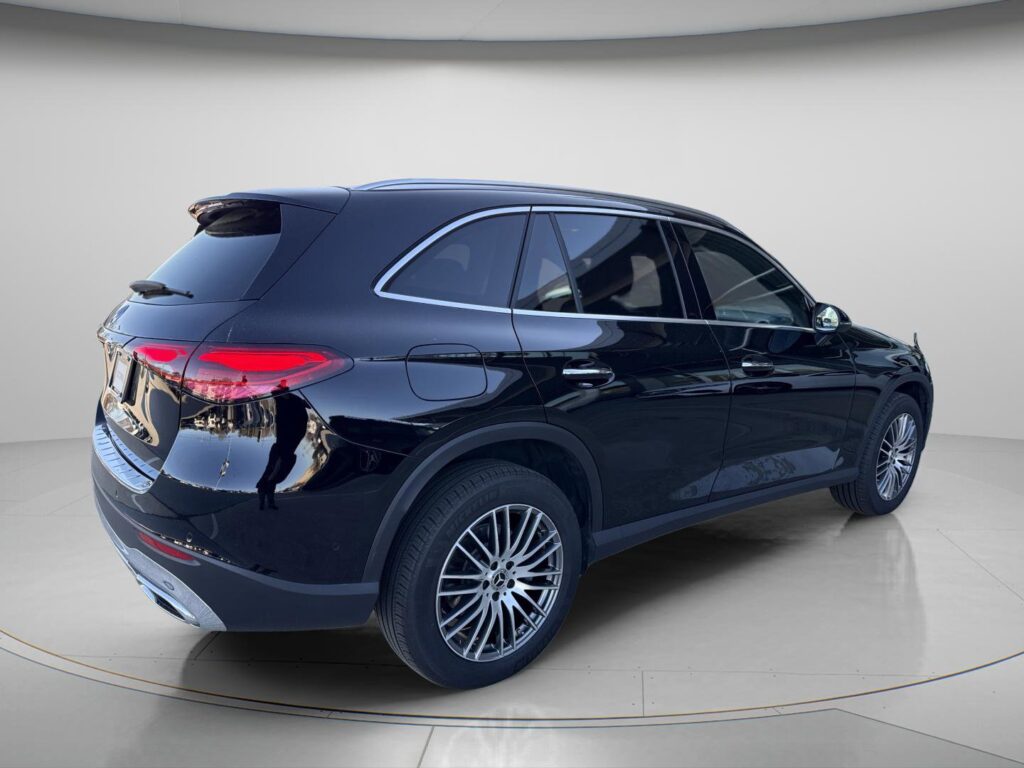 2025 Mercedes-Benz GLC GLC 300