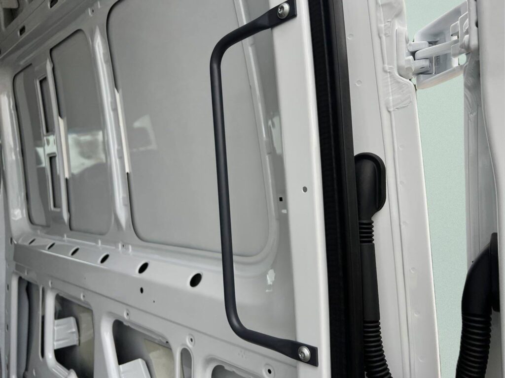 2025 Mercedes-Benz Sprinter Cargo Van 2500