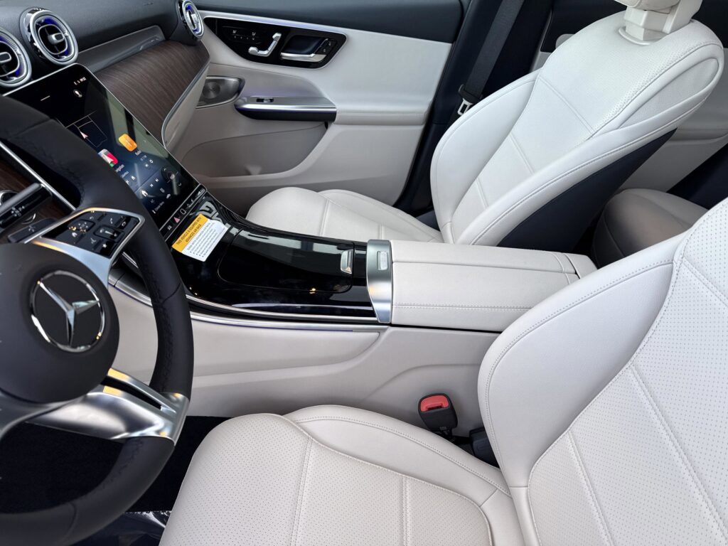 2026 Mercedes-Benz GLC GLC 300