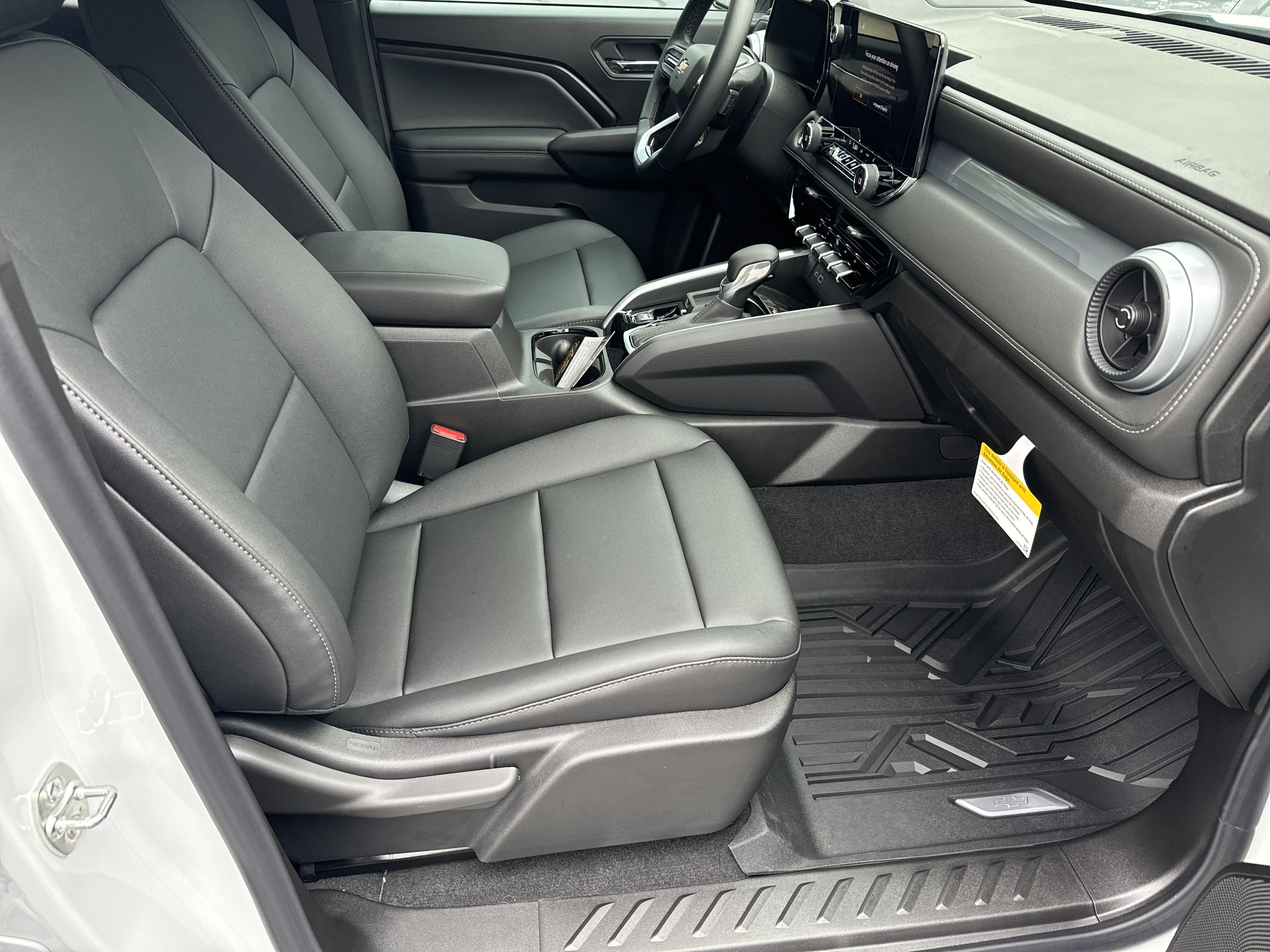 2025 Chevrolet Colorado 2WD LT
