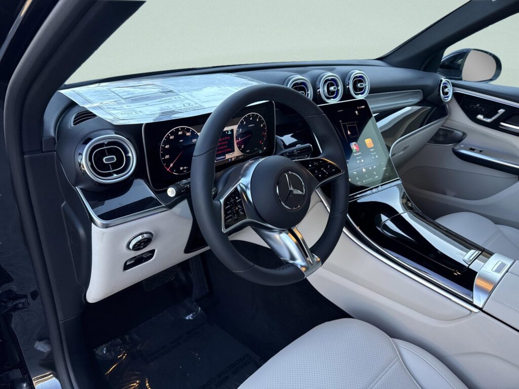 2026 Mercedes-Benz GLC GLC 300