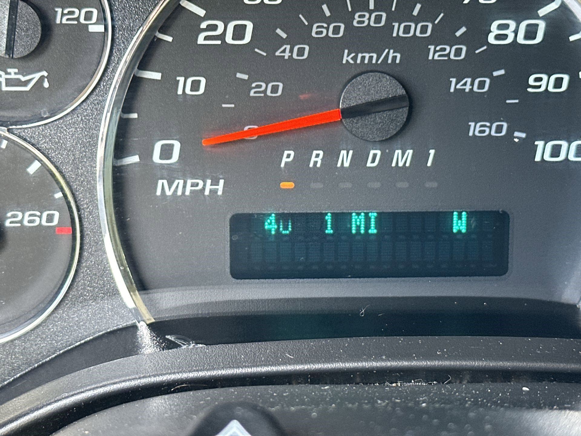 2023 GMC Savana Cargo Van