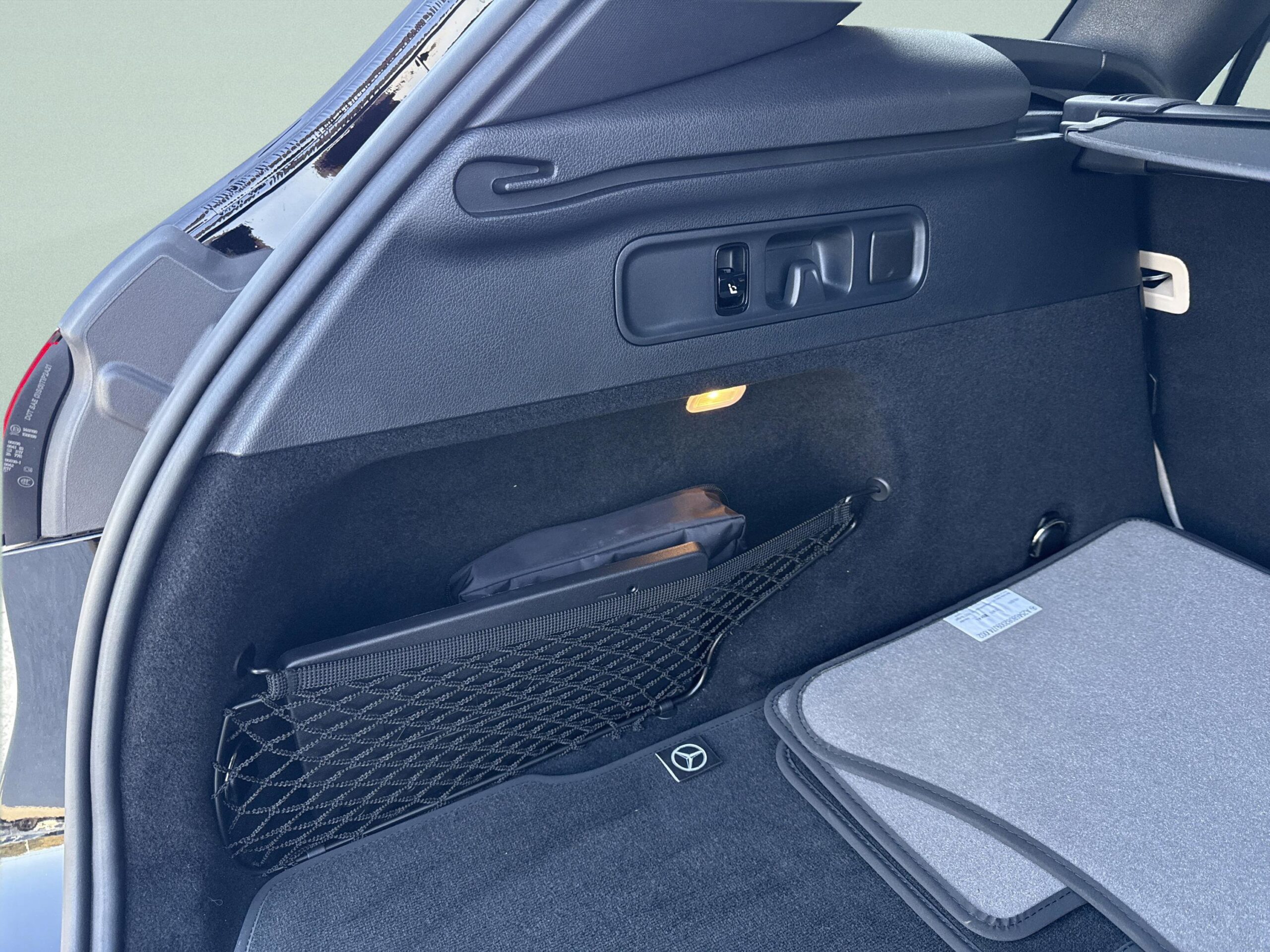 2023 Mercedes-Benz GLC GLC 300