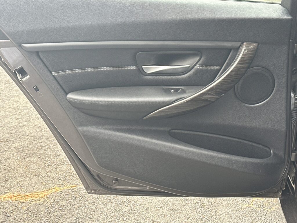 2013 BMW 3 Series 328i