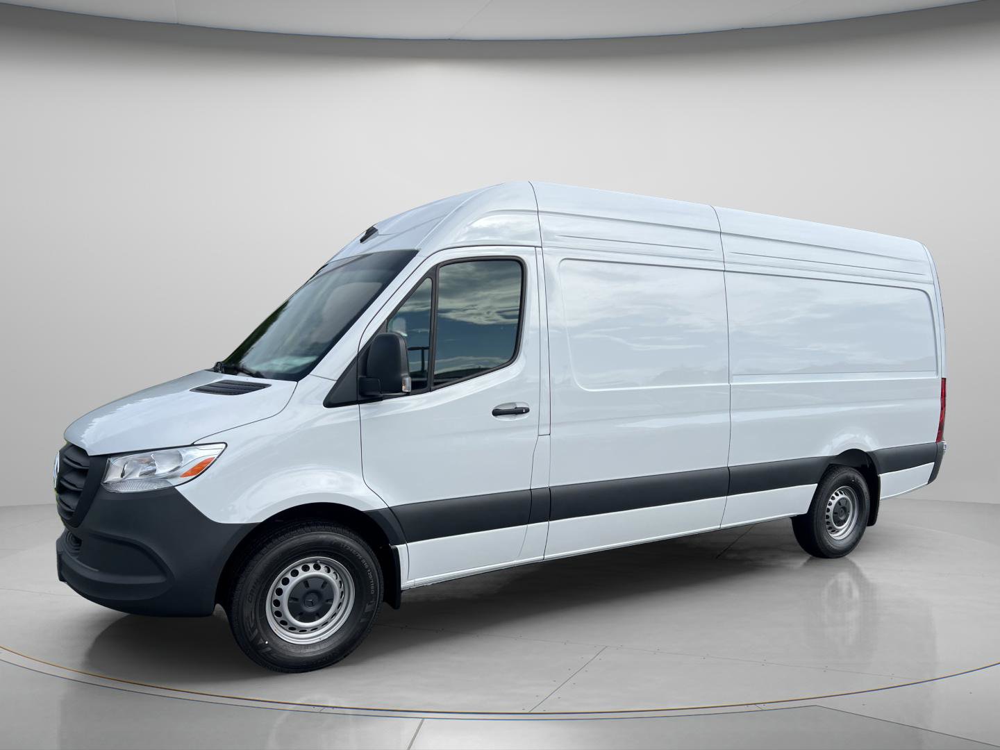 2025 Mercedes-Benz Sprinter Cargo Van 2500