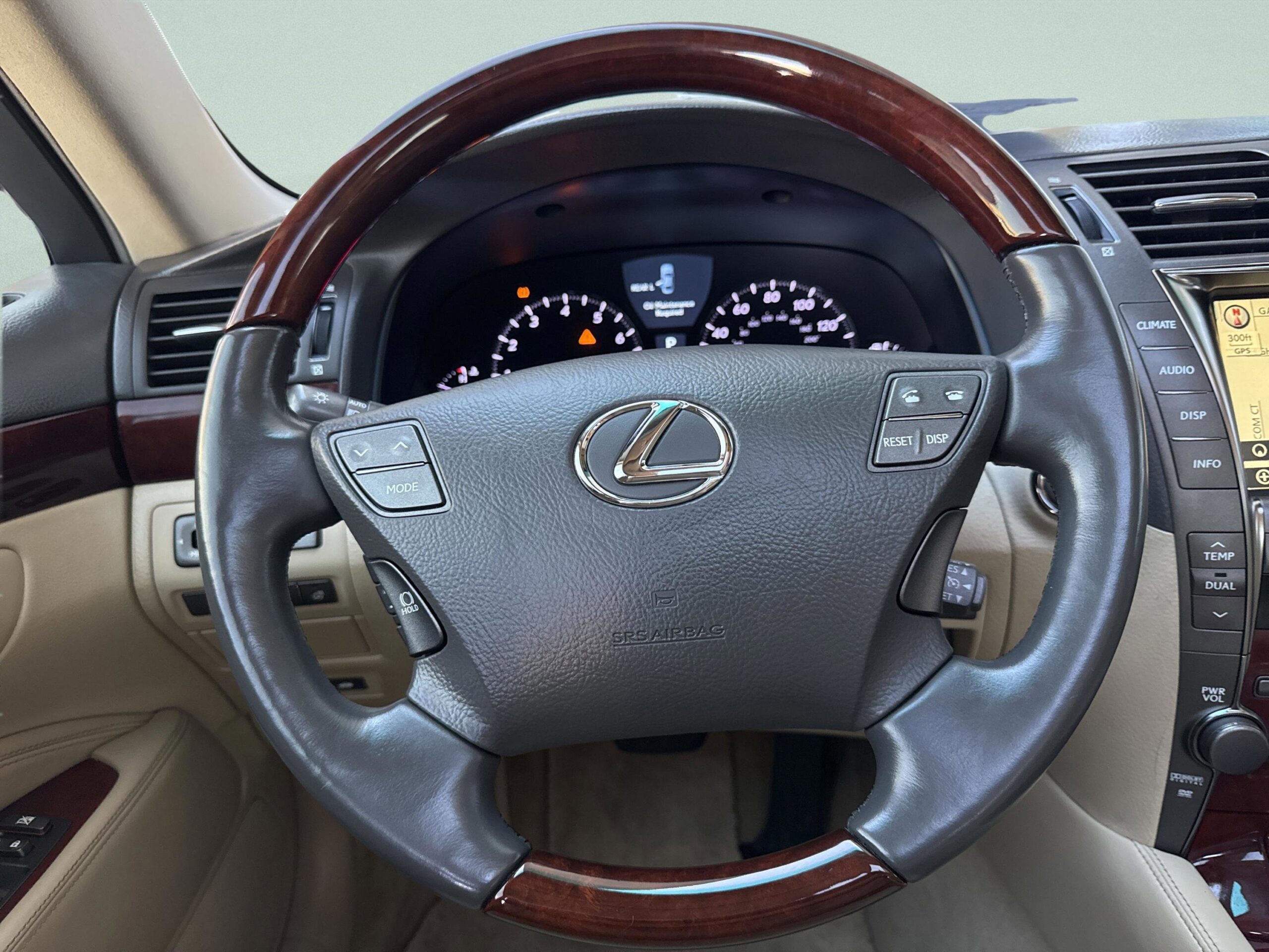 2007 Lexus LS 460