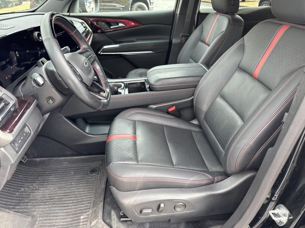 2024 Chevrolet Traverse AWD RS