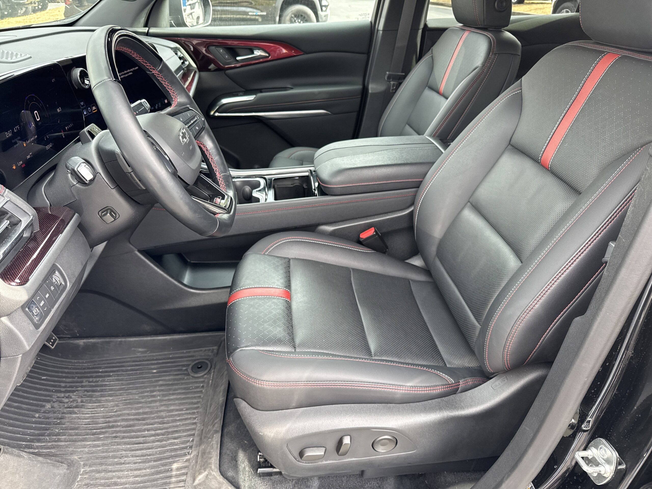 2024 Chevrolet Traverse AWD RS