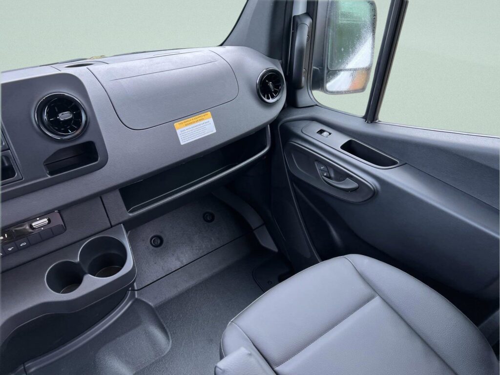 2025 Mercedes-Benz Sprinter Cargo Van 2500