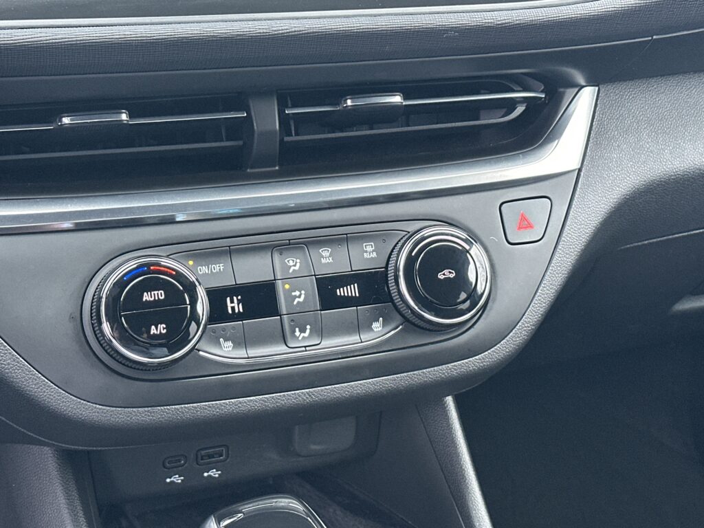 2024 Buick Envista Preferred