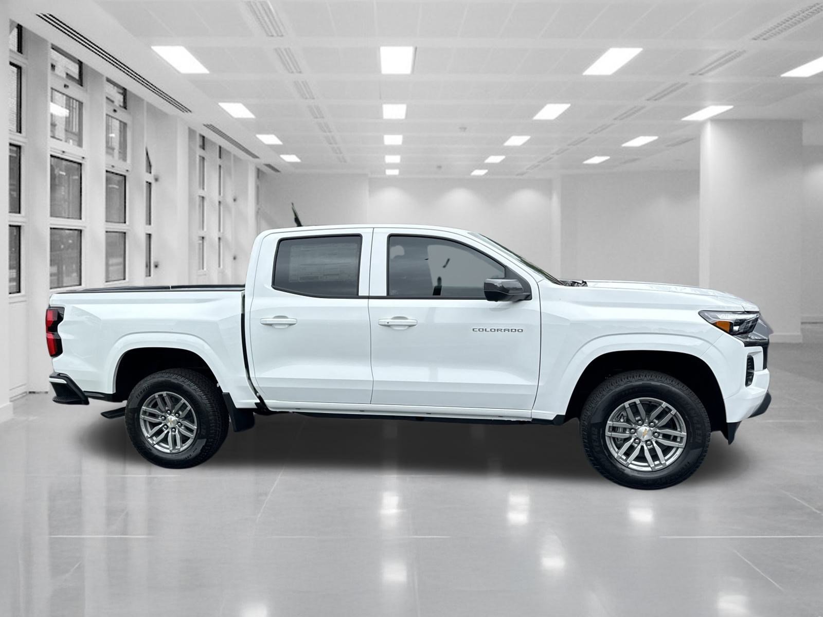 2025 Chevrolet Colorado 2WD LT