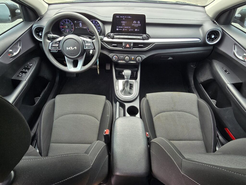 2022 Kia Forte LXS