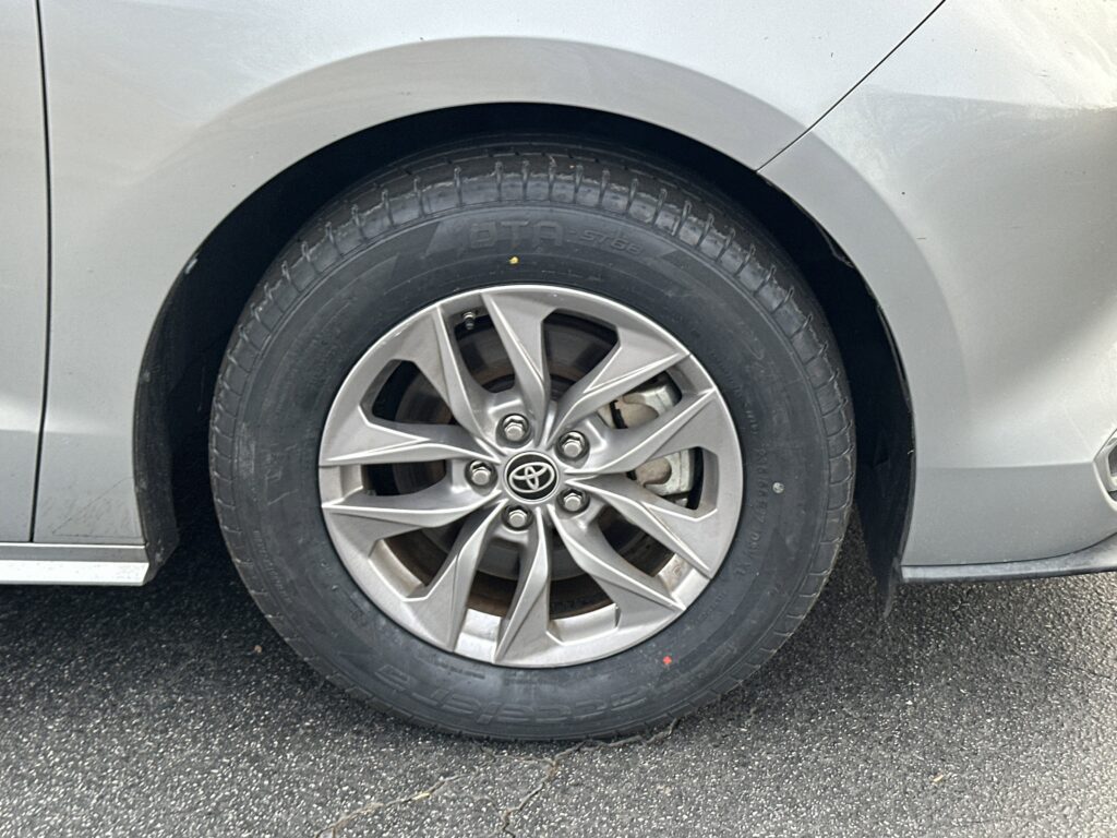 2022 Toyota Sienna XLE