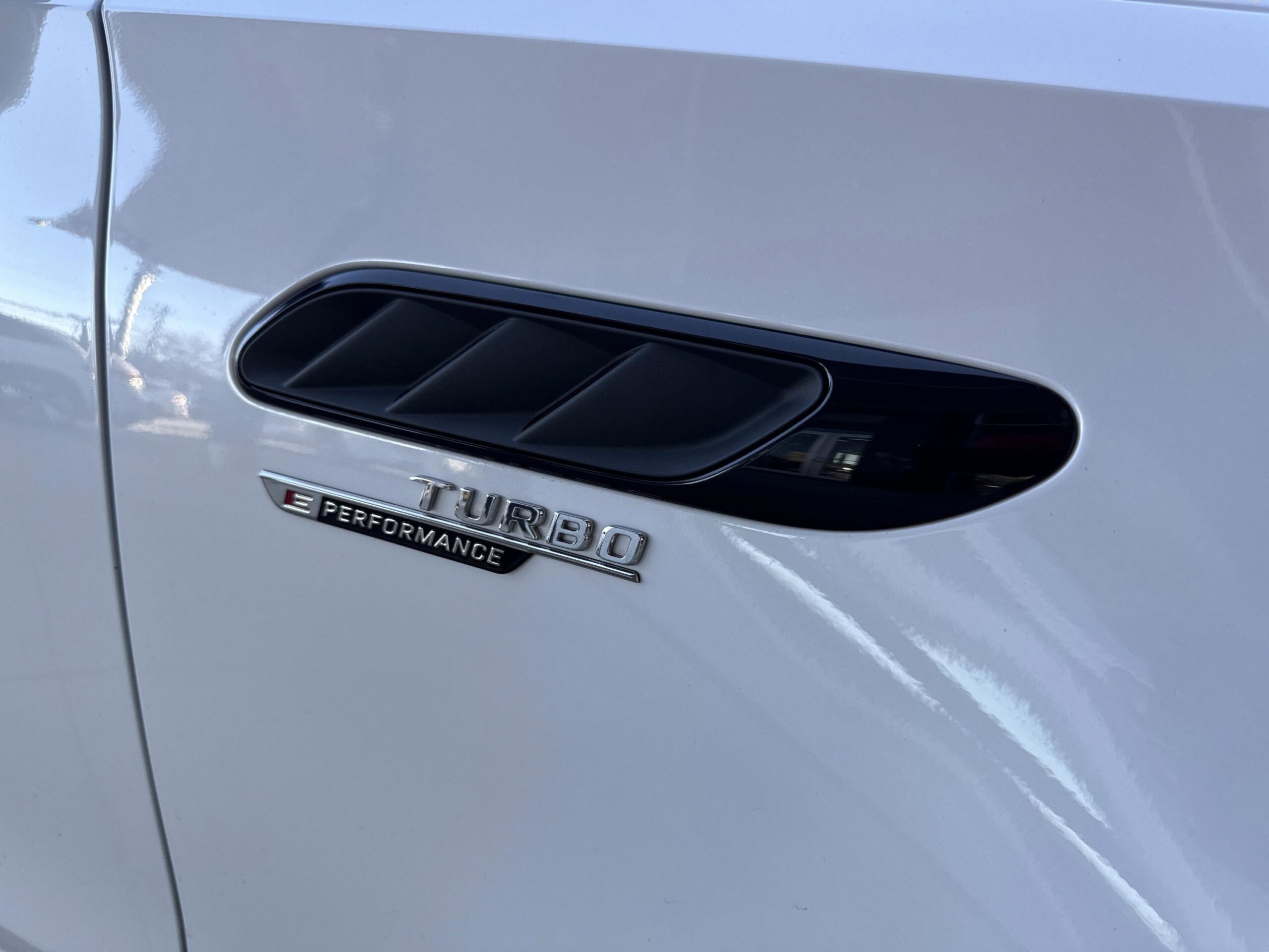 2024 Mercedes-Benz C-Class AMG C 63 S E Performance