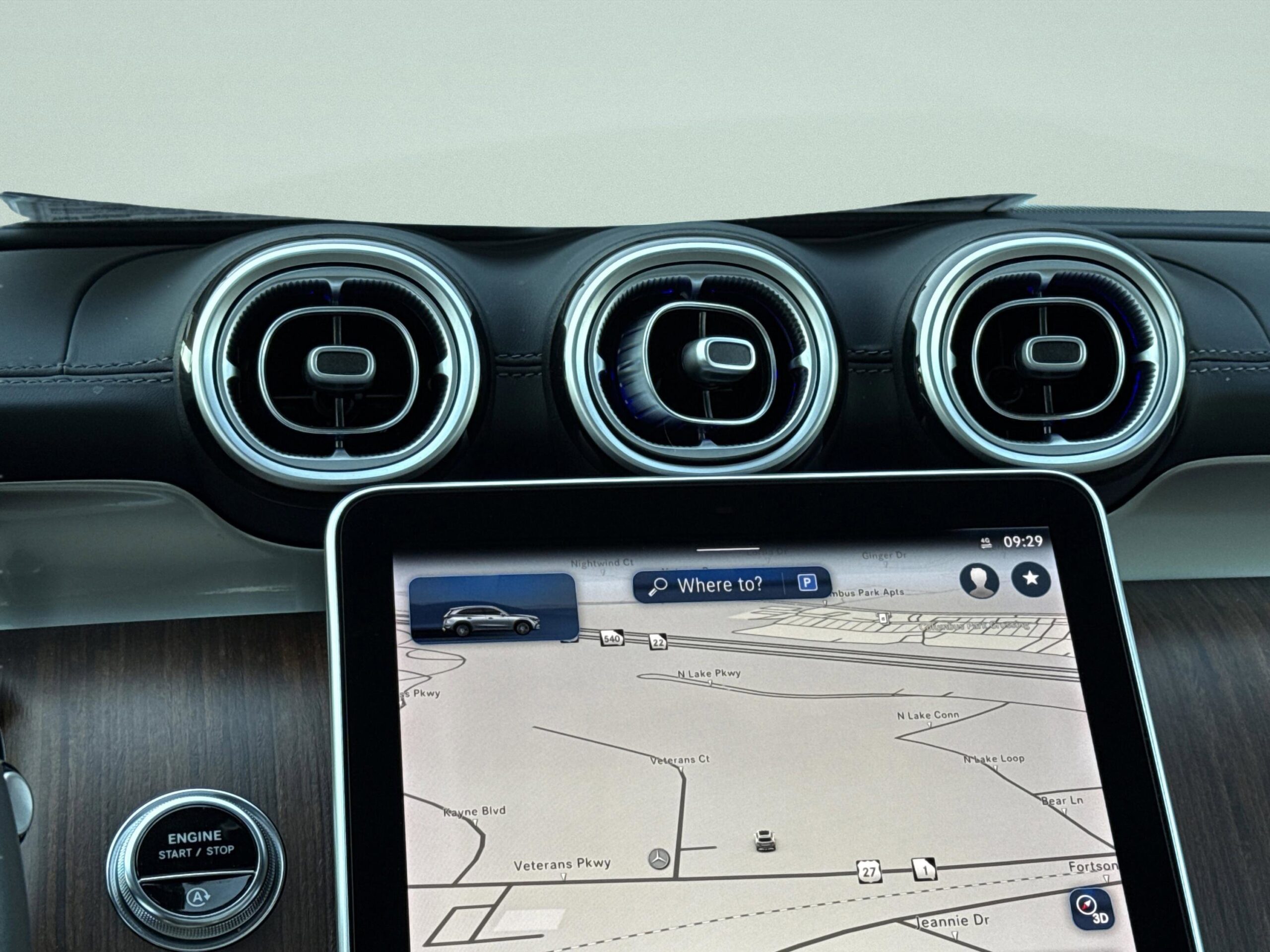 2023 Mercedes-Benz GLC GLC 300