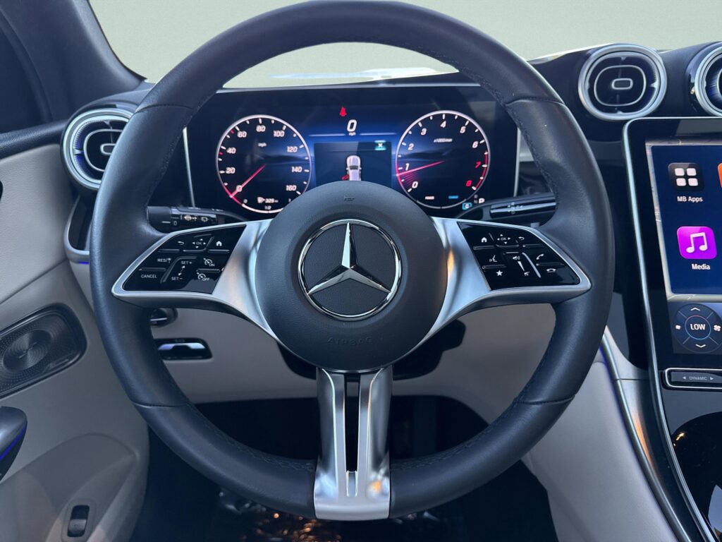 2025 Mercedes-Benz GLC GLC 300