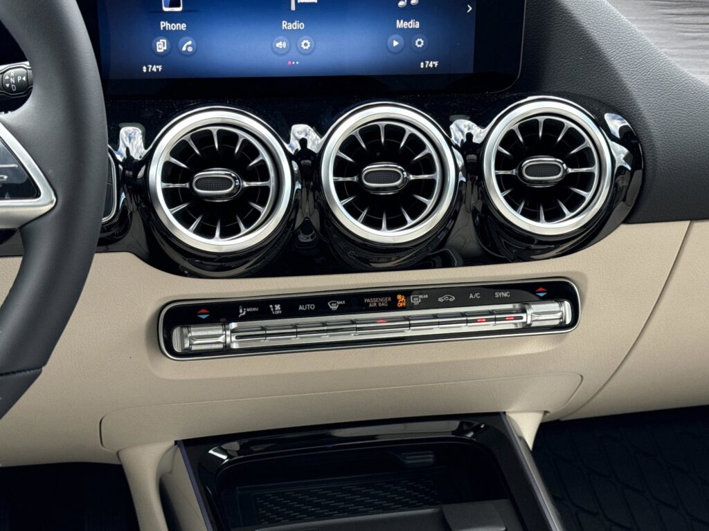2026 Mercedes-Benz GLA GLA 250
