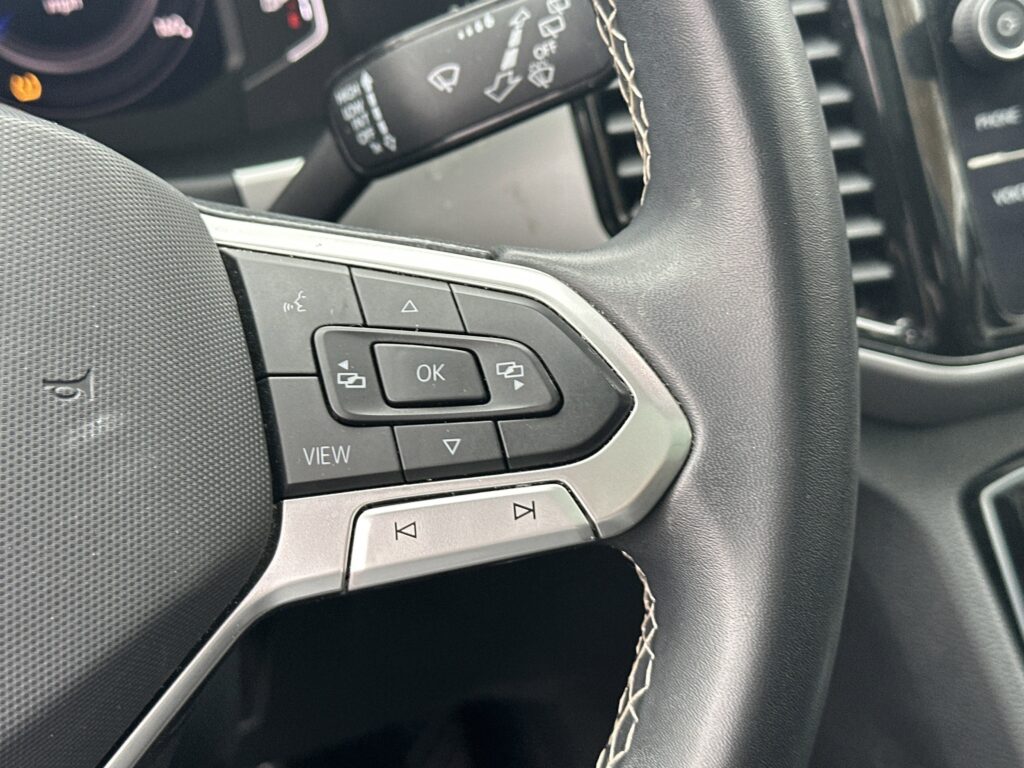 2022 Volkswagen Atlas 2.0T SE w/Technology