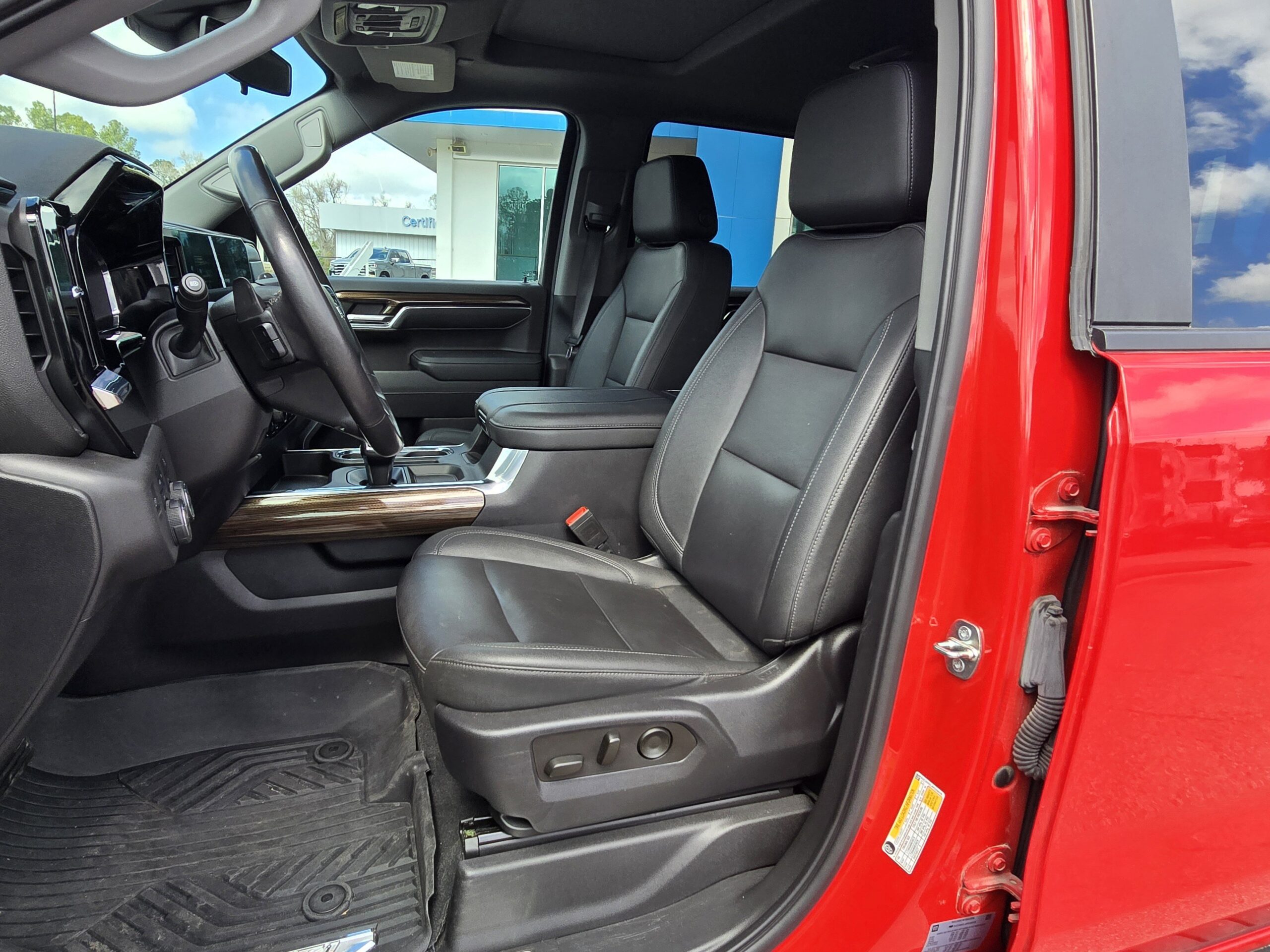 2023 Chevrolet Silverado 1500 LT Trail Boss