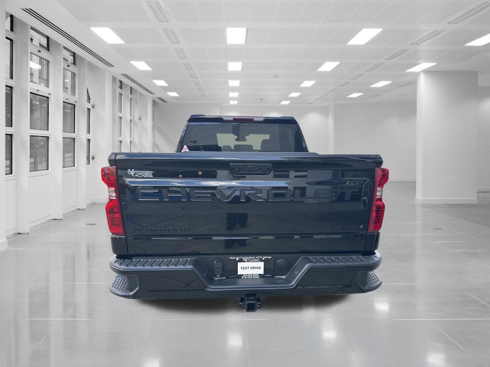 2025 Chevrolet Silverado 1500 Custom