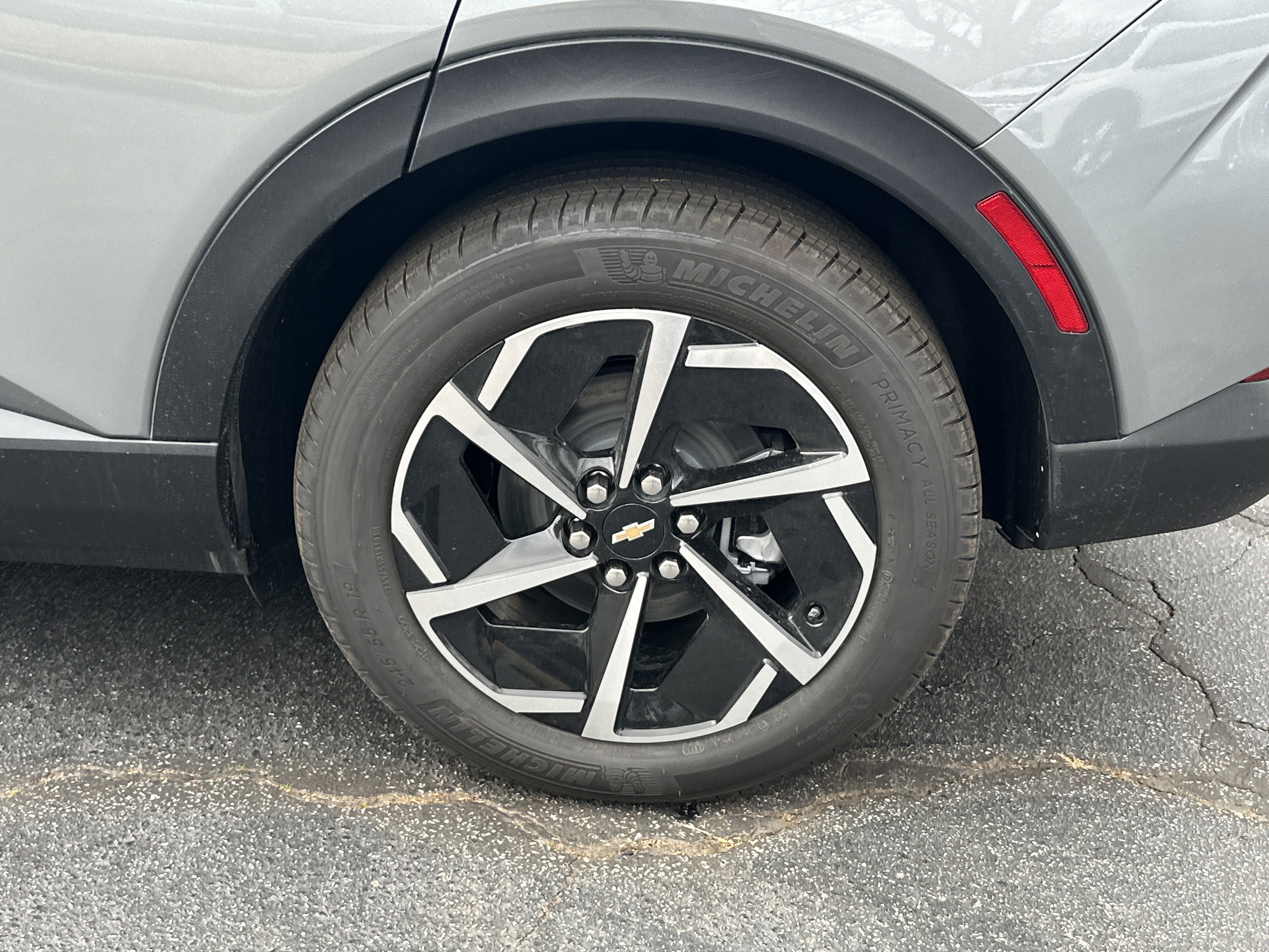 2026 Chevrolet Equinox EV LT1 w/PCY