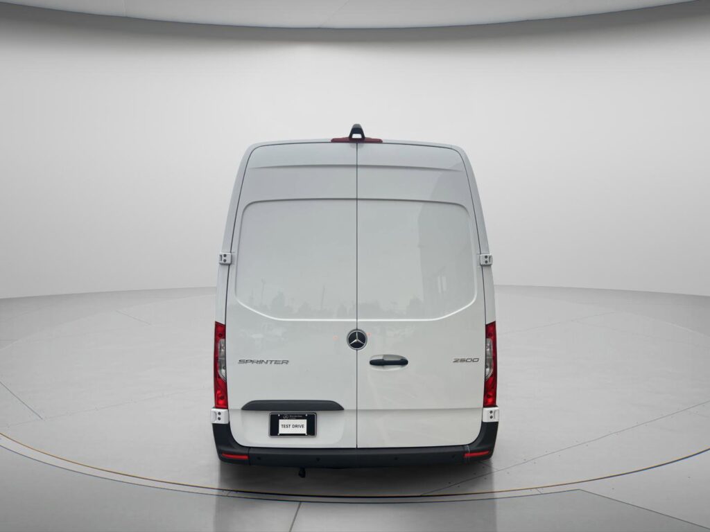2025 Mercedes-Benz Sprinter Cargo Van 2500