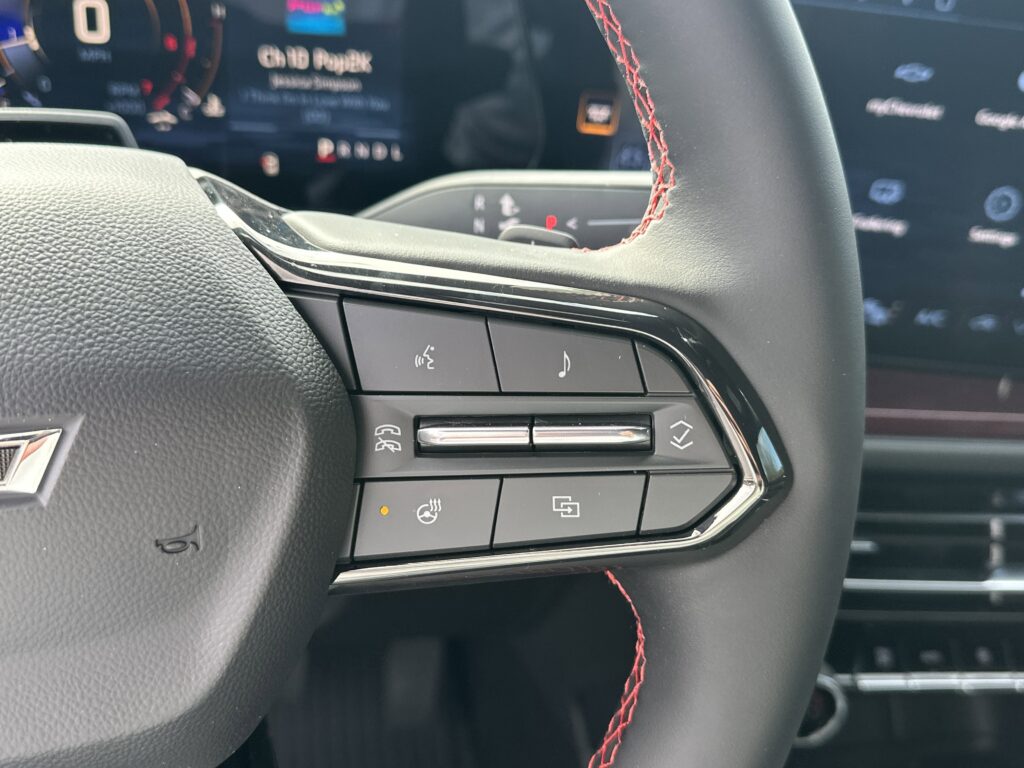 2026 Chevrolet Traverse FWD RS