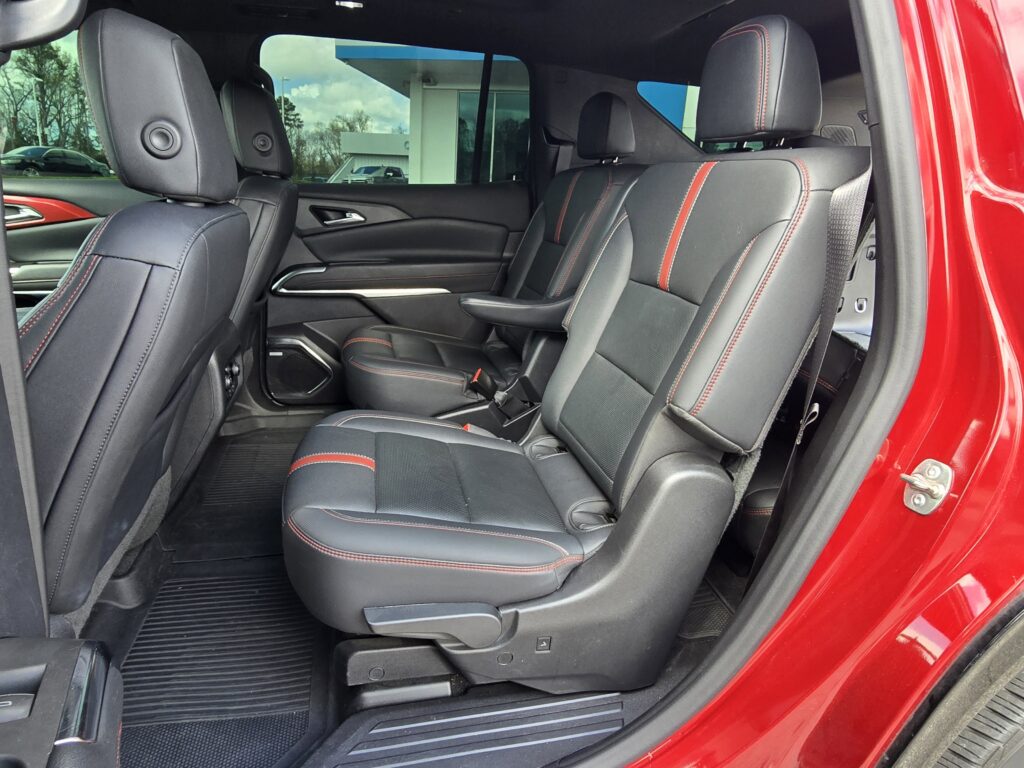 2024 Chevrolet Traverse FWD RS