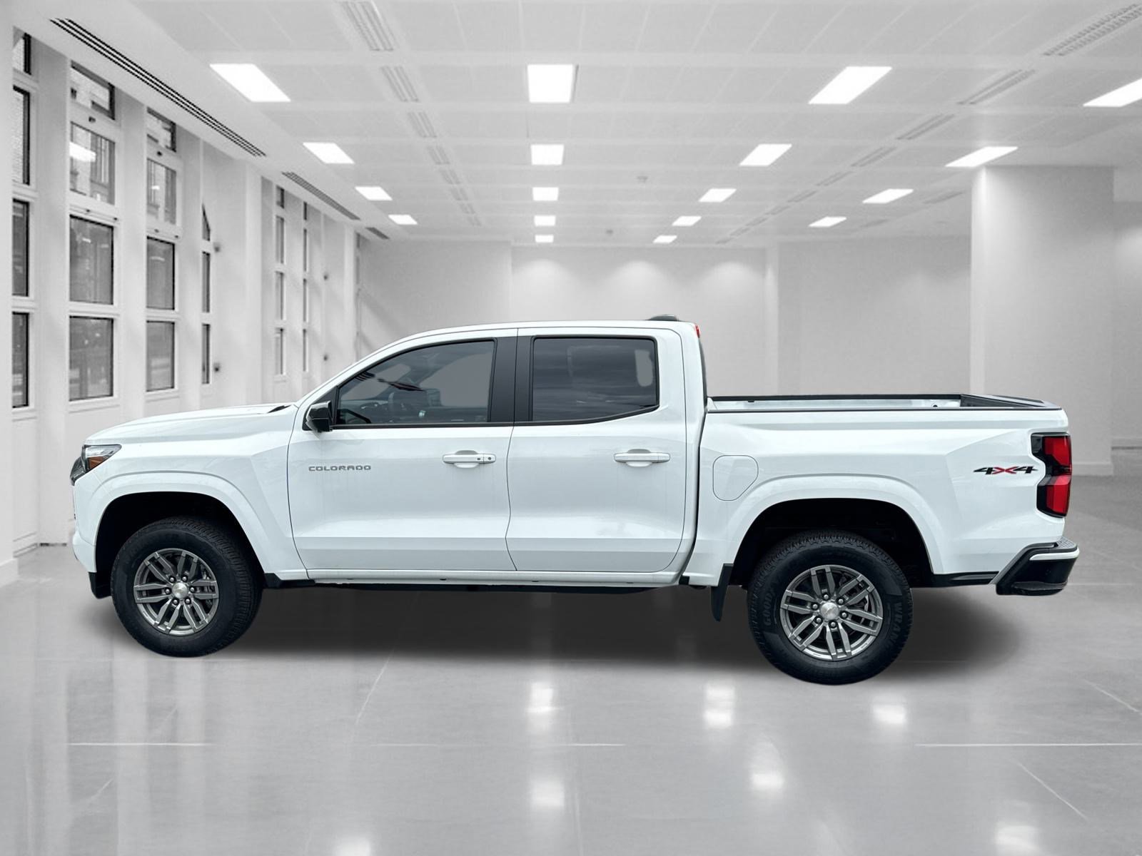 2024 Chevrolet Colorado 4WD LT
