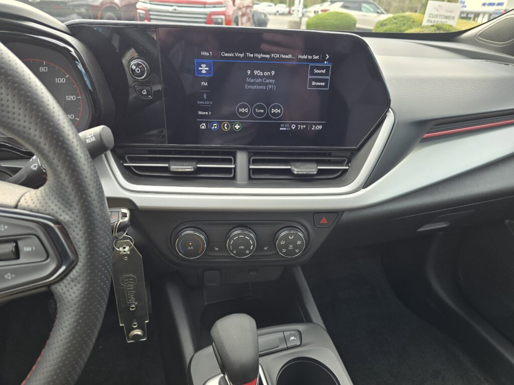 2025 Chevrolet Trax 1RS