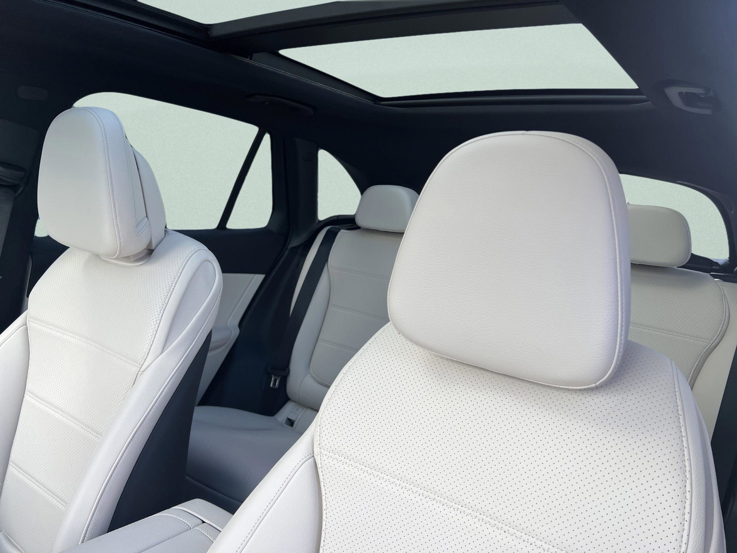2025 Mercedes-Benz GLC GLC 300