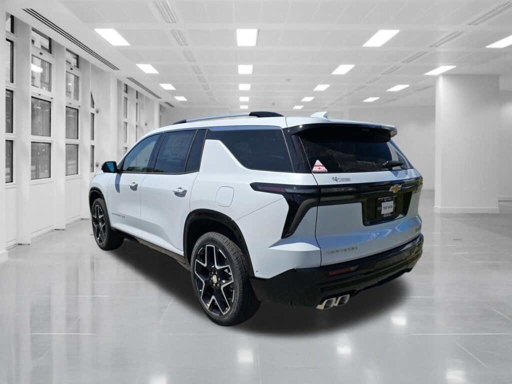 2026 Chevrolet Traverse FWD High Country