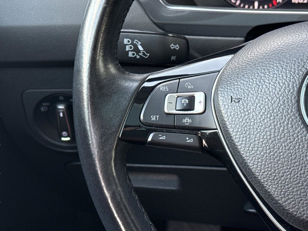 2019 Volkswagen Tiguan SEL Premium