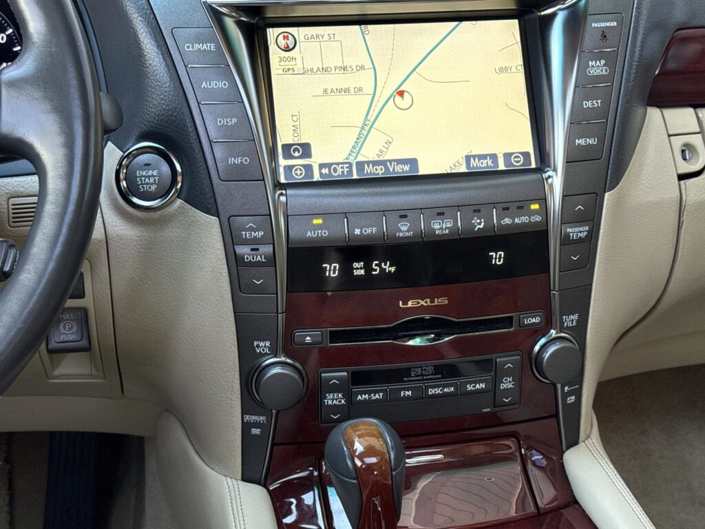 2007 Lexus LS 460