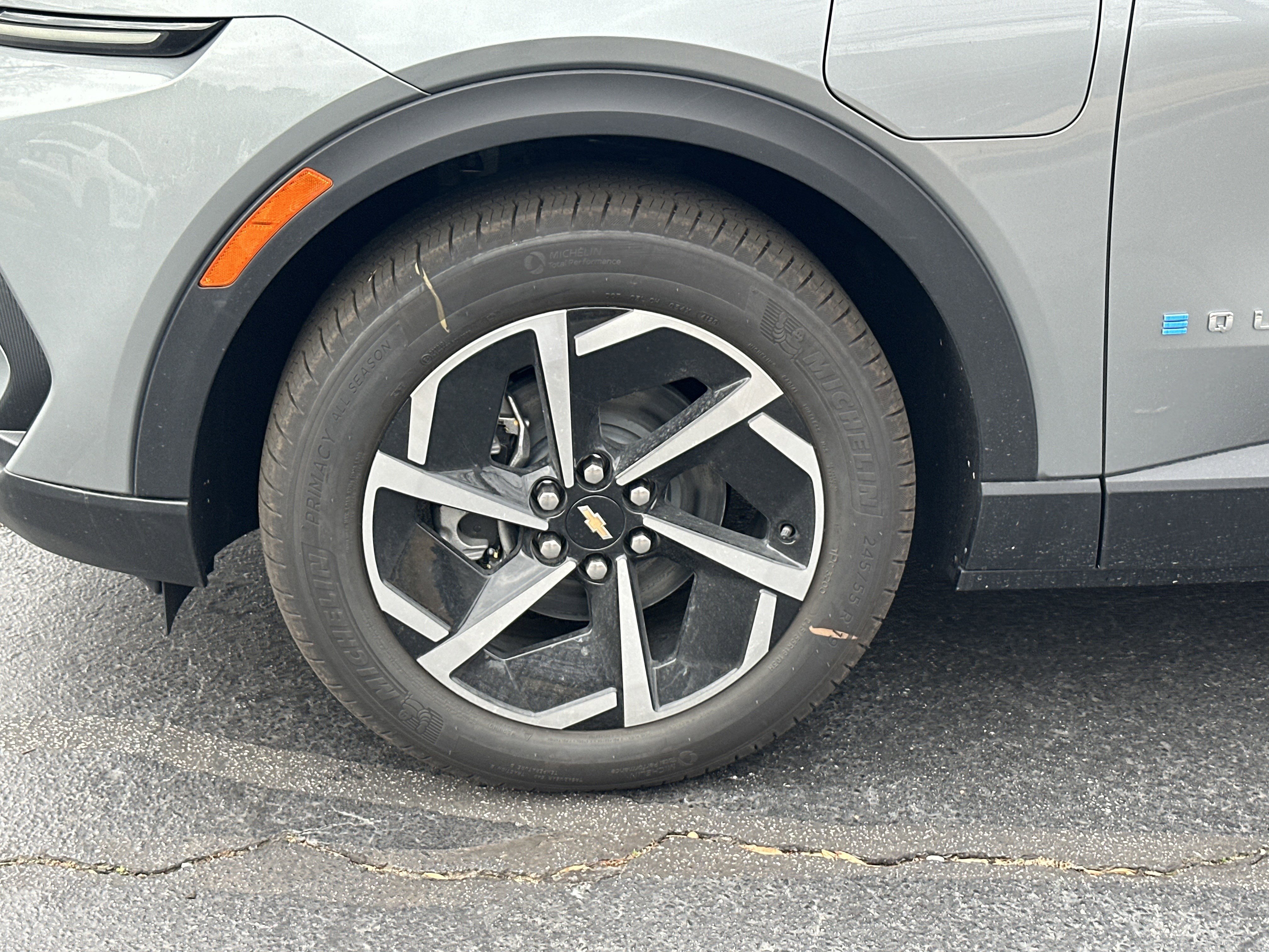 2026 Chevrolet Equinox EV LT1 w/PCY