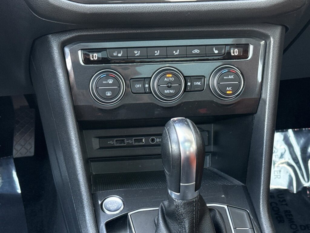 2019 Volkswagen Tiguan SEL Premium