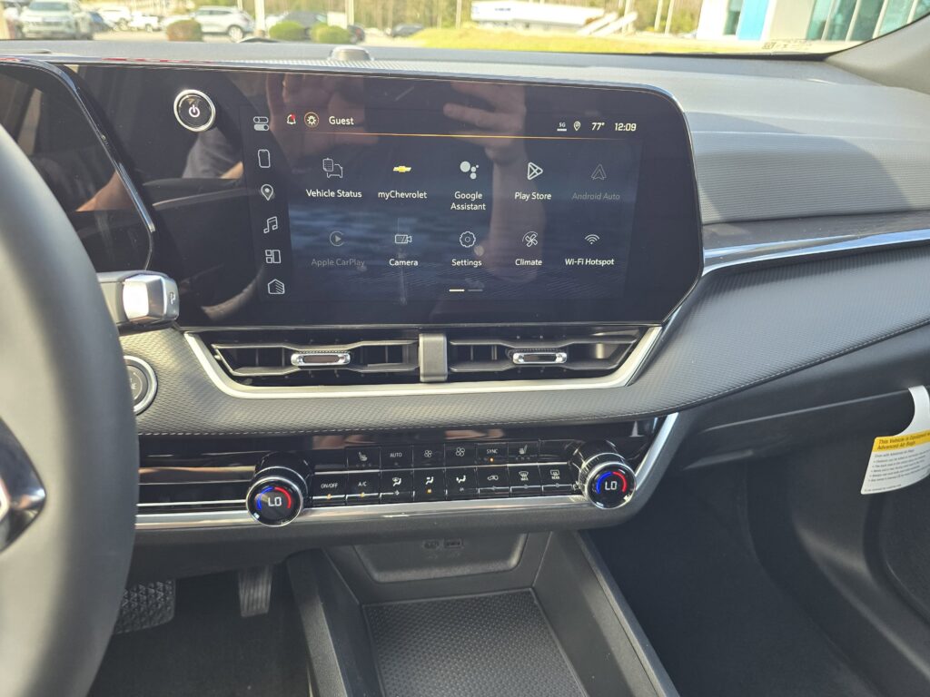 2026 Chevrolet Equinox FWD LT