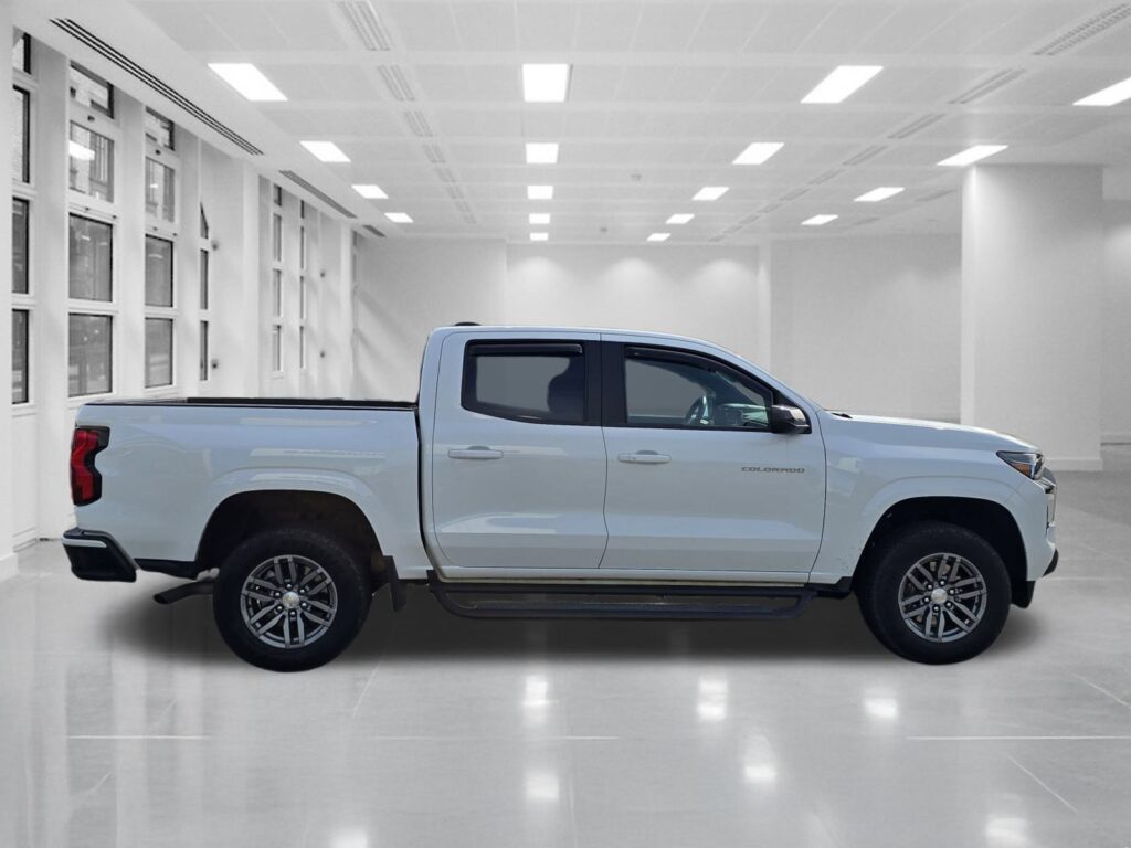 2024 Chevrolet Colorado 2WD LT