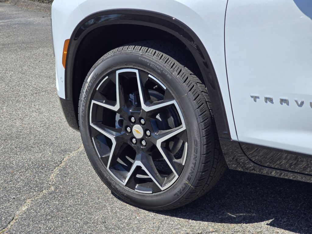 2026 Chevrolet Traverse FWD High Country