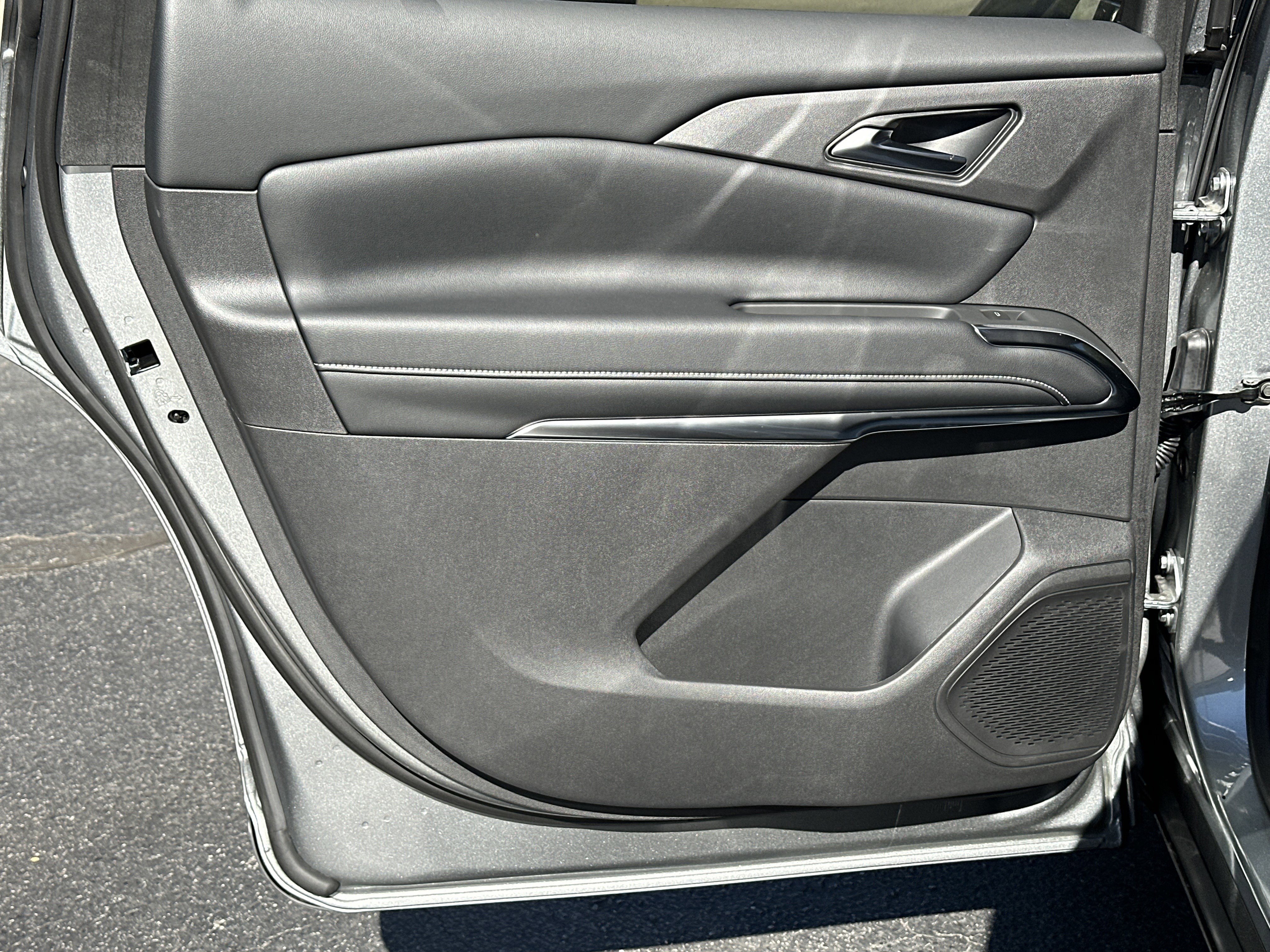2025 Chevrolet Traverse FWD LT