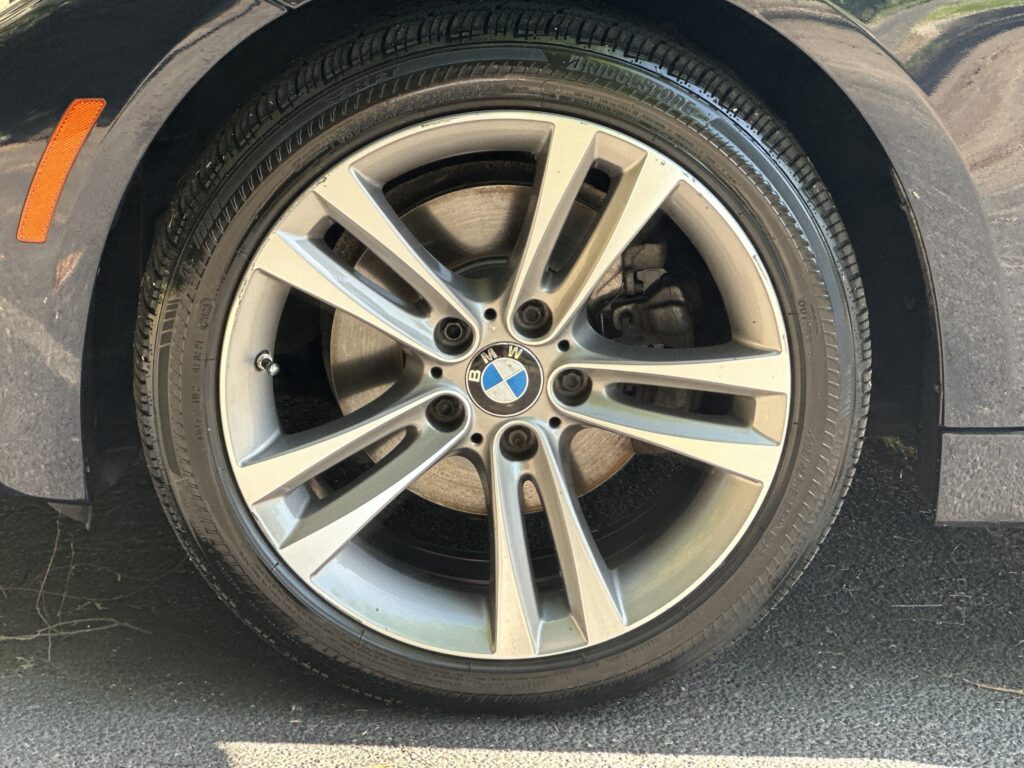 2017 BMW 3 Series 330i xDrive